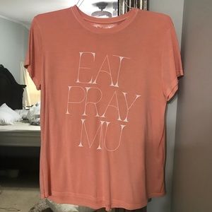 SHOW ME YOUR MUMU TEE